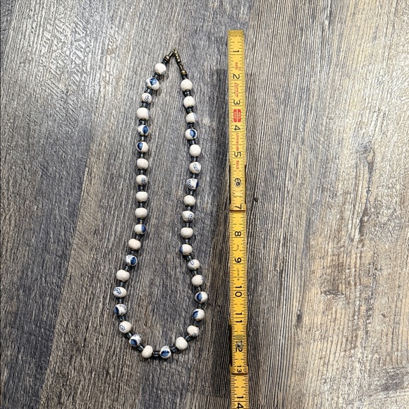 Vintage hand painted porcelain Chinese Elegant Blue and White Beaded Necklace - Picture 7 of 7